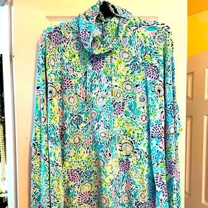 SOLD.  NWT Lilly Pulitzer Popover XL Hooded With Face Mask
